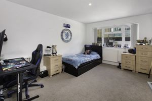 Photo 19- click for photo gallery